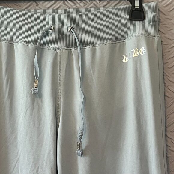 BCBG Maxazria Y2K Tracksuit Pants Straight Rhinestone Womens Size S Blue Fog NWT - Picture 1 of 10
